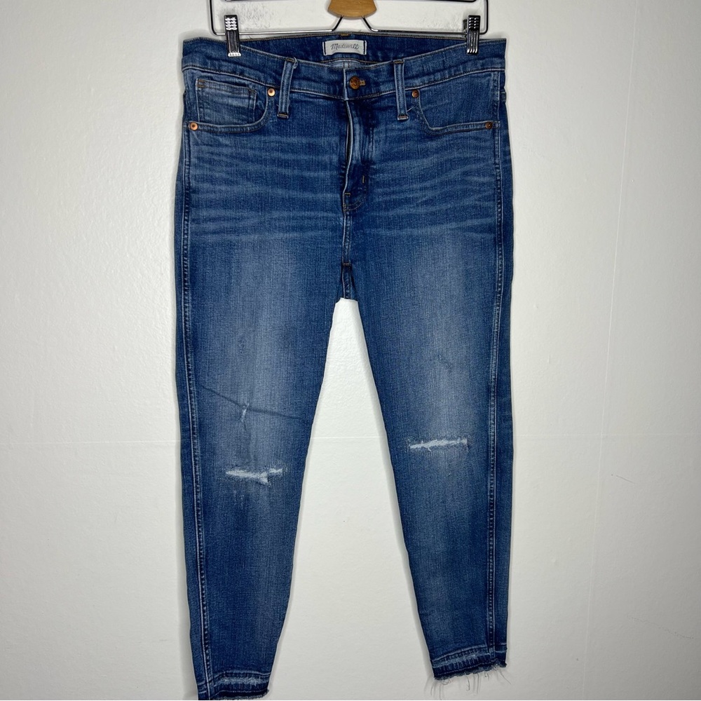 Madewell 9” High Rise Skinny Jean Sz Plus Size 32 Raw Hem Distressed
